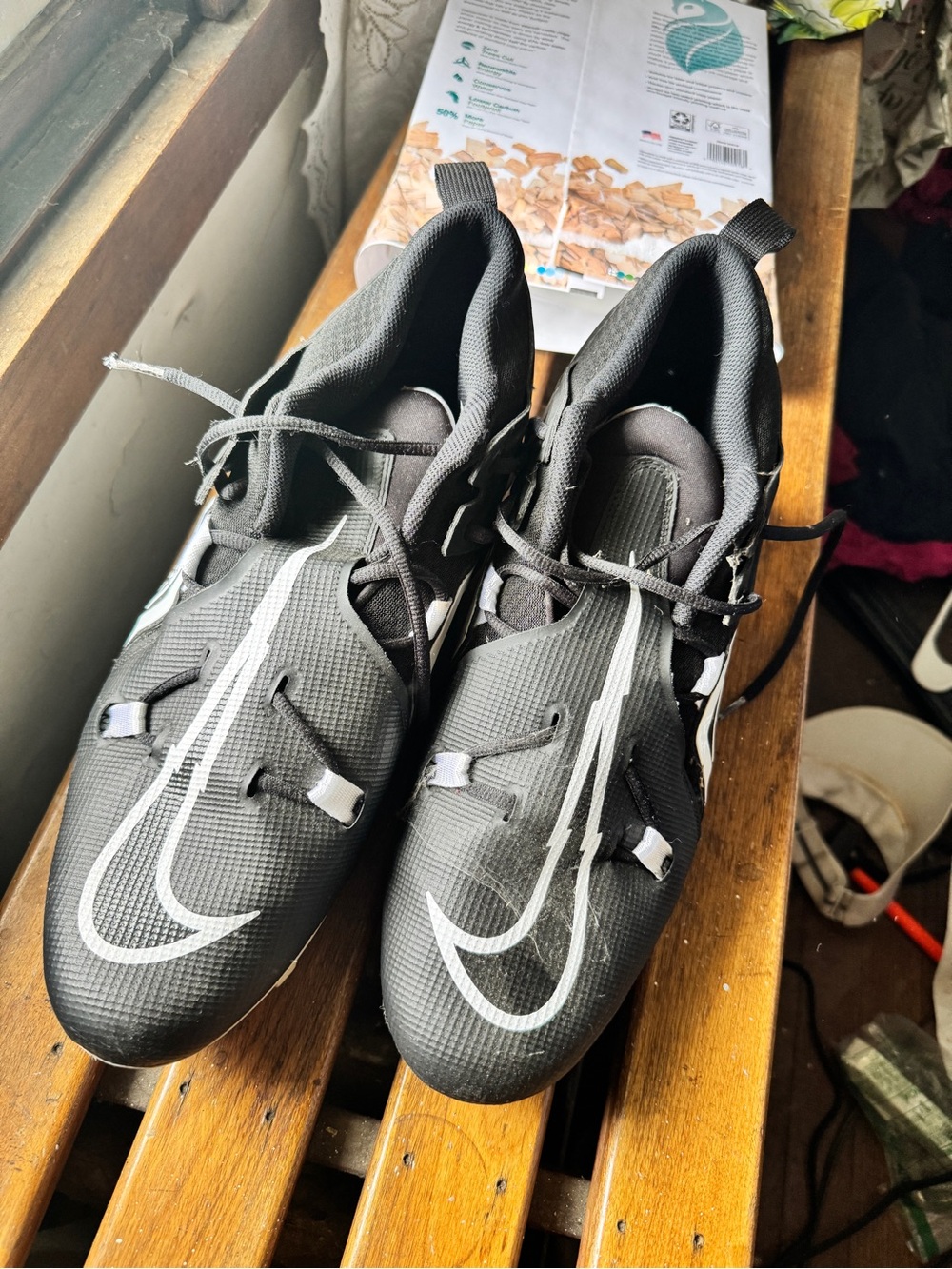 Nike Alpha Menace Pro 3
Football Cleats Men's Size 15